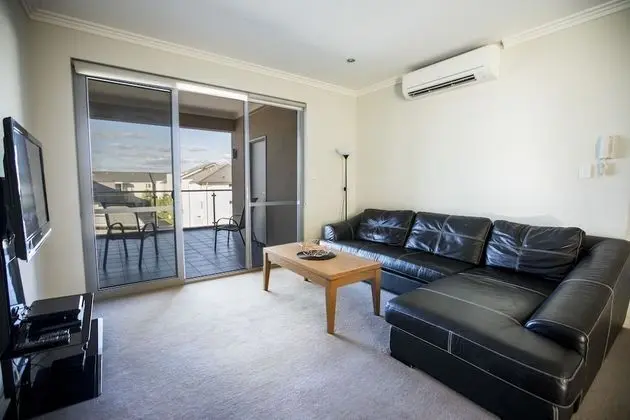 Apart Daire, 2 Yatak Odası, Balkon