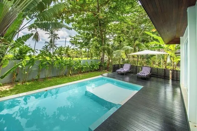 Seaview Pool Pavilion
