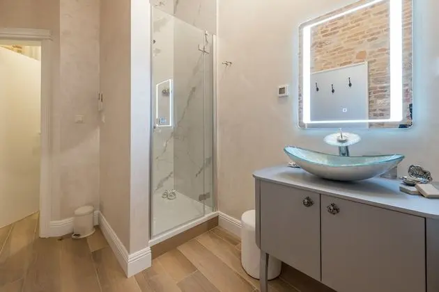 Design Double or Twin Room, 1 Bedroom, City View(Room 11)