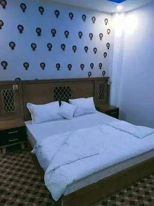 Deluxe Tek Büyük veya İki Ayrı Yataklı Oda