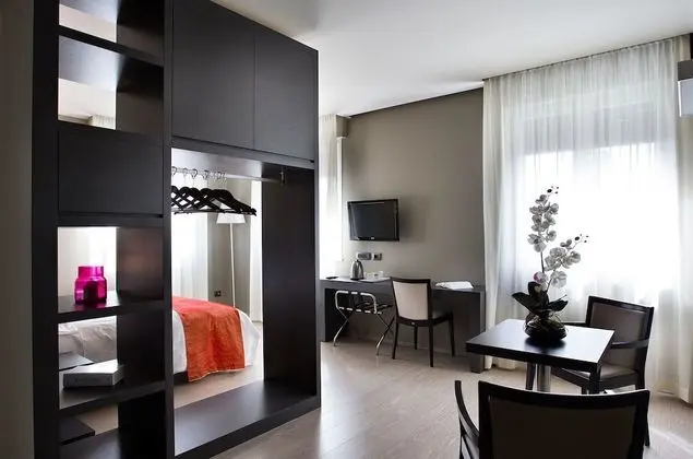 Tek Büyük veya İki Ayrı Yataklı Oda