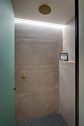 Deluxe Oda, 1 En Büyük (King) Boy Yatak, Şehir Manzaralı