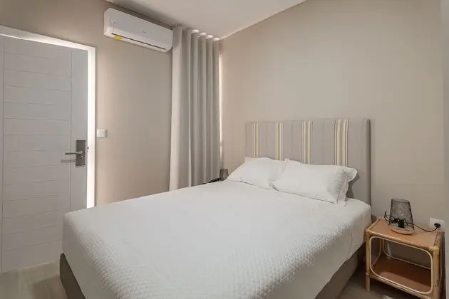 Tek Büyük Yataklı Oda, Banyolu/Duşlu