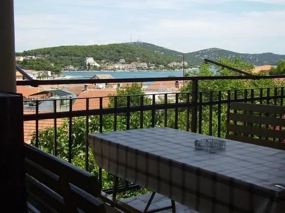 Apart Daire (Žare - 100 m from sea - Lara (4))