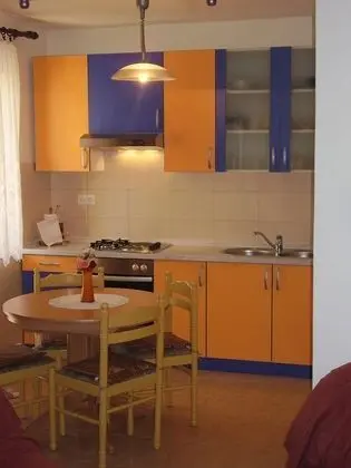 Apart Daire (Žare - 100 m from sea - Lara (4))