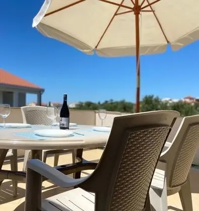 Apart Daire (Žare - with garden - A2(2+2))