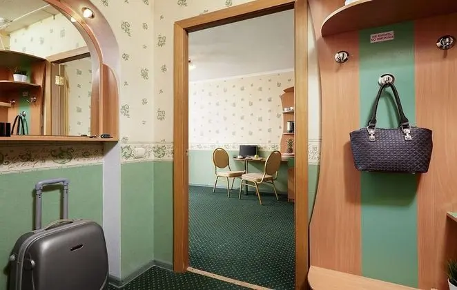 Comfort Tek Büyük veya İki Ayrı Yataklı Oda