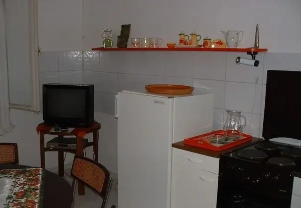 Apart Daire (Zarko - 20 m from beach - A1(8))