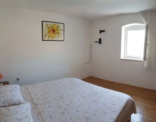 Ev (Žarko - 50m from the sea - H(6+2))