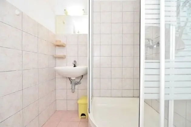 Ev (Žarko - 50m from the sea - H(6+2))