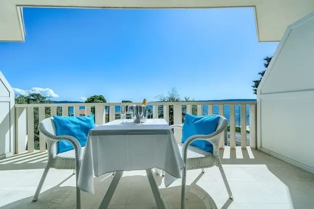 Deluxe Tek Büyük veya İki Ayrı Yataklı Oda, Teras, Deniz Manzaralı
