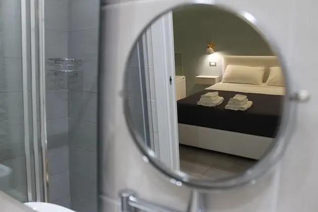 Luxury Tek Büyük Yataklı Oda