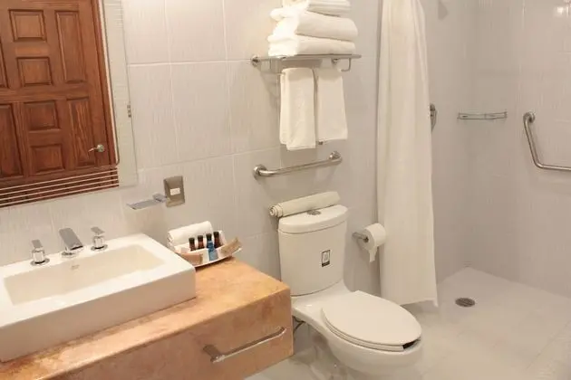 Standard Dört Kişilik Oda