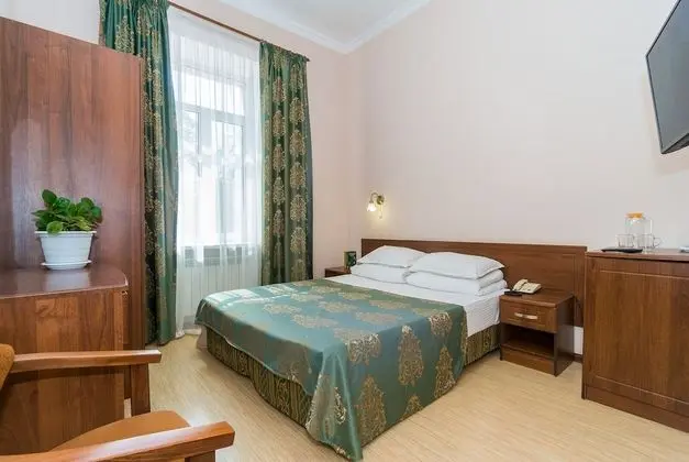 Comfort Tek Büyük veya İki Ayrı Yataklı Oda