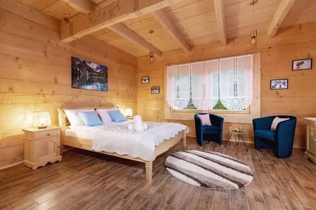 Ev, 6 Yatak Odası, Sauna, Dağ Yamacı