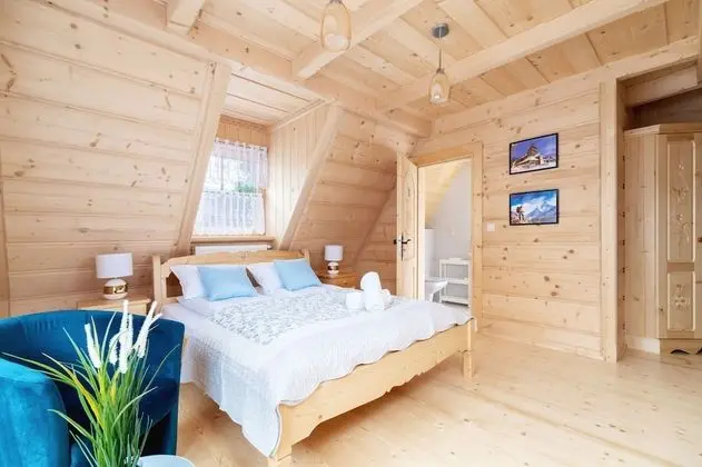 Ev, 6 Yatak Odası, Sauna, Dağ Yamacı