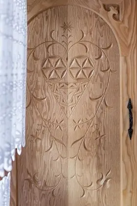 Ev, 6 Yatak Odası, Sauna, Dağ Yamacı