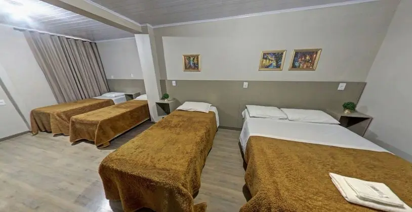 Deluxe Üç Kişilik Oda