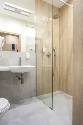 Standard Tek Büyük veya İki Ayrı Yataklı Oda