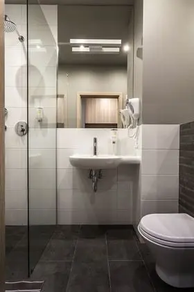 Standard Tek Büyük veya İki Ayrı Yataklı Oda