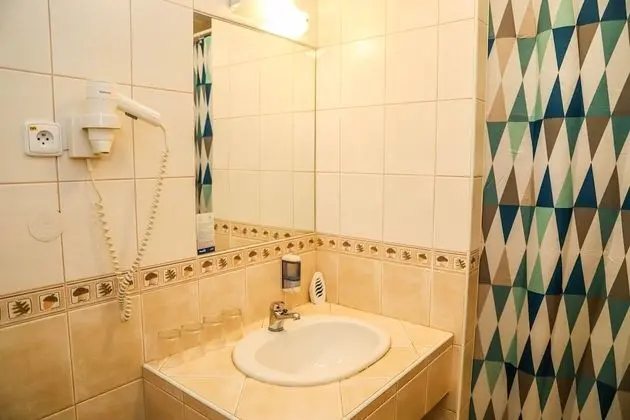 Dört Kişilik Oda