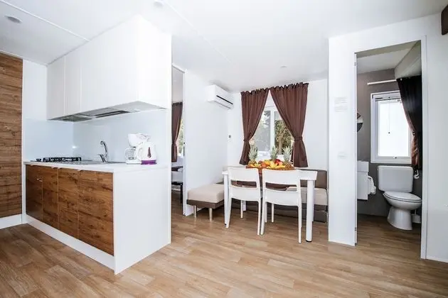 Superior Karavan, 2 Yatak Odası, 2 Banyolu