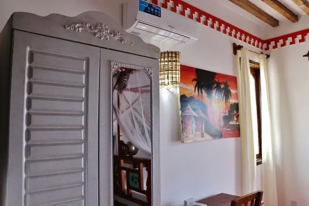 Üç Kişilik Oda