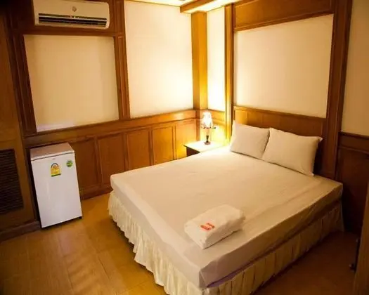 Small Suite