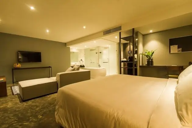 Z Suite