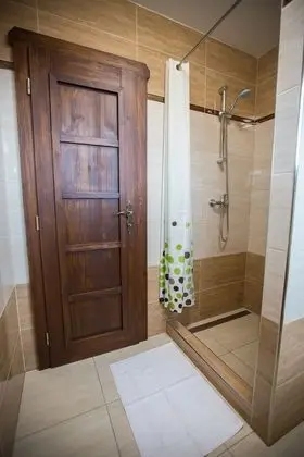 Design Tek Büyük Yataklı Oda