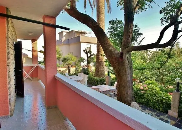 Apart Daire (Zdenka - garden terrace - A1(4+1))