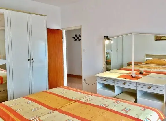 Apart Daire (Zdenka - garden terrace - A1(4+1))