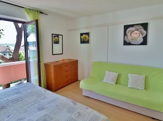 Apart Daire (Zdenka - garden terrace - A2(4))