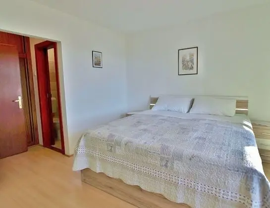 Apart Daire (Zdenka - garden terrace - A2(4))