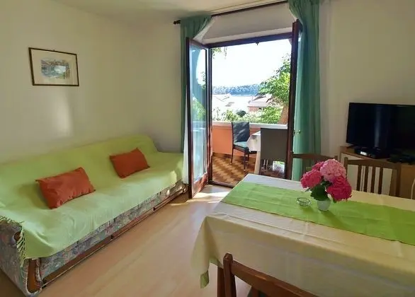 Apart Daire (Zdenka - garden terrace - A2(4))