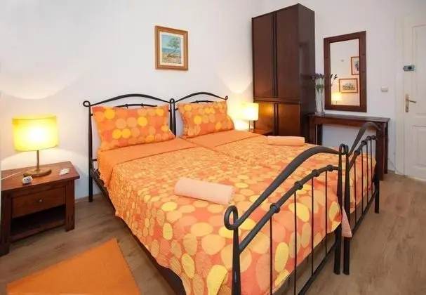 Apart Daire (Zdrav - with big terrace - A1(4))