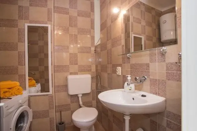 Apart Daire (Zdrav - with big terrace - A1(4))