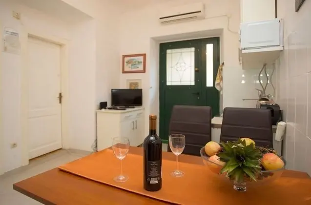 Apart Daire (Zdrav - with big terrace - A1(4))