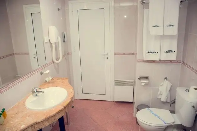 Superior Tek Büyük Yataklı Oda, Balkon