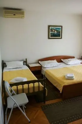 Stüdyo (Zdravko - 150 m from sandy beach - SA)