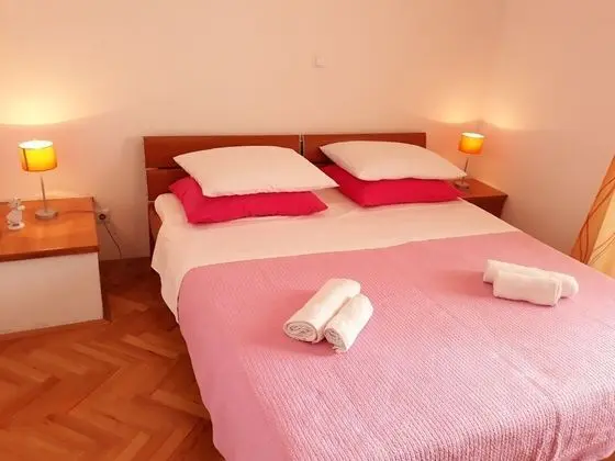 Apart Daire (Zdravko - with parking - A1(4+1))