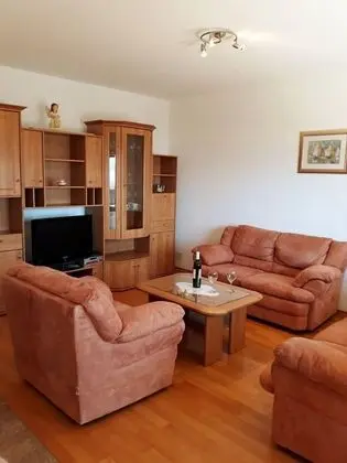 Apart Daire (Zdravko - with parking - A1(4+1))