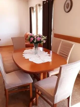 Apart Daire (Zdravko - with parking - A1(4+1))