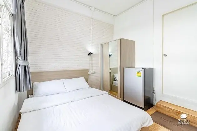 Superior Double Room with Window