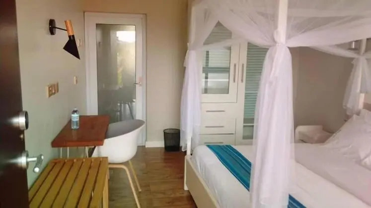Tek Büyük Yataklı Oda
