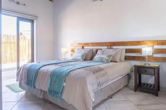 Unwind in Modern Comfort