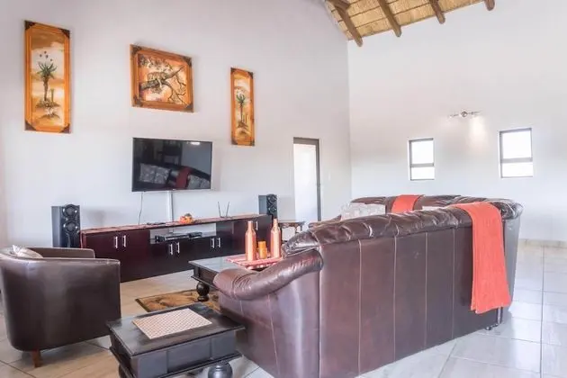 Unwind in Modern Comfort