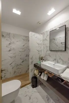 Superior Double Room, 1 Queen Bed, Ground Floor Balcony, City View