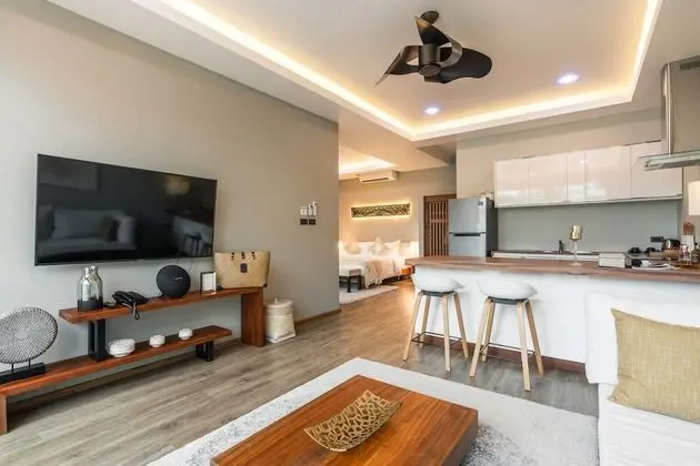 Pool Access One Bedroom Villa