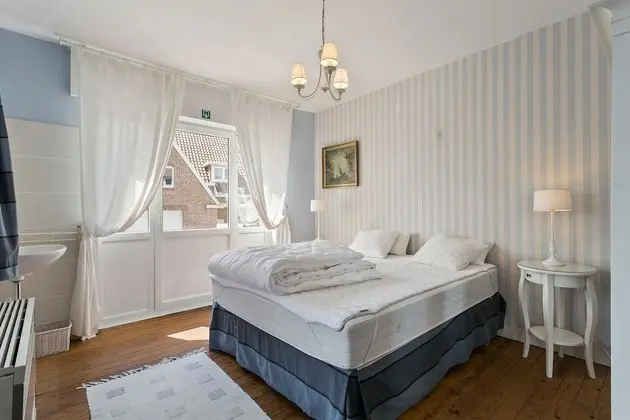 Villa, 4 Yatak Odası (Zeehuis)